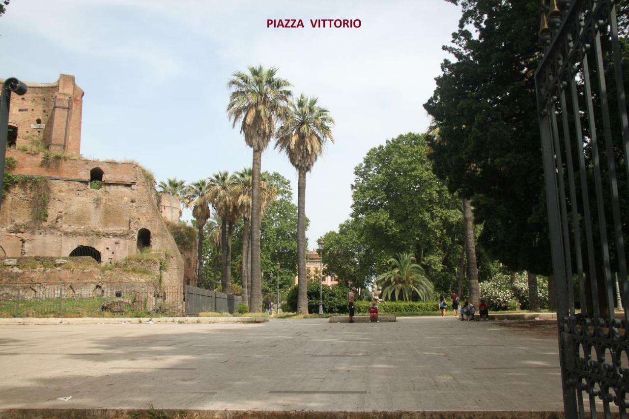 Vespahouse Gasthuis Rome